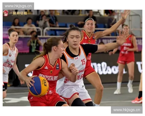 中国国家女子篮球队奋勇拼搏不断突破 力争国际舞台更高荣耀